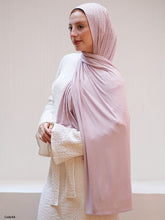 Load image into Gallery viewer, Dina Scarf - Pure Kuwaiti Cotton
