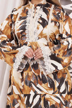 Load image into Gallery viewer, Lara Jalabiya - Viscose
