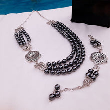 Load image into Gallery viewer, Mariam Hematite Set
