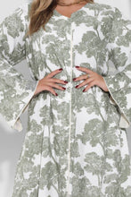 Load image into Gallery viewer, Aryam Jalabiya - Cotton
